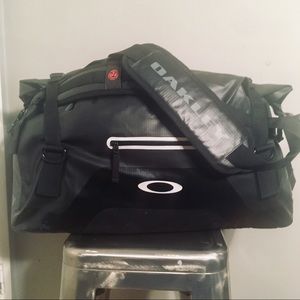 Oakley Motion 42 Duffel Bag/Backpack
